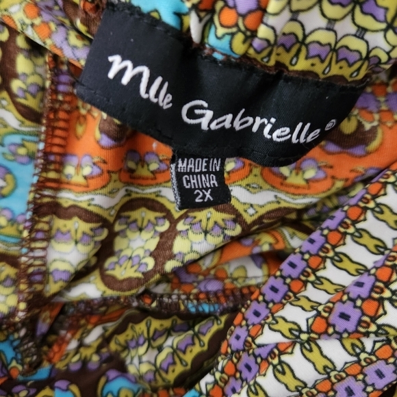 Mlle Gabrielle Women's 2X Maxi Dress Multi Color Tie around Neck - Picture 10 of 11